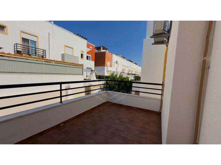 Image No.32-4 Bed House for sale