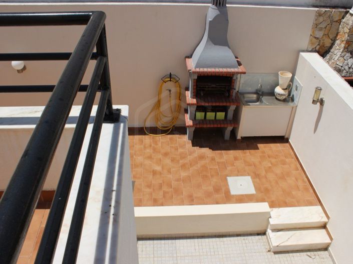 Image No.36-4 Bed House for sale