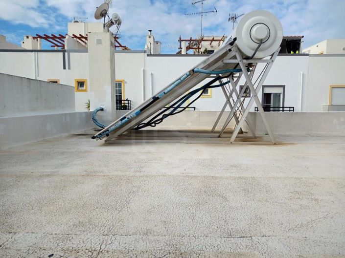 Image No.44-4 Bed House for sale