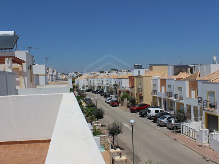 Image No.47-4 Bed House for sale