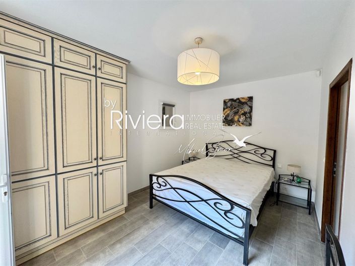 Image No.21-4 Bed House for sale