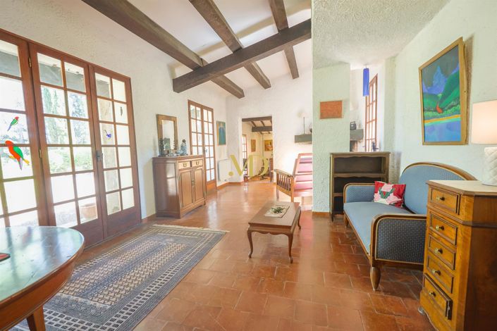 Image No.17-4 Bed House for sale