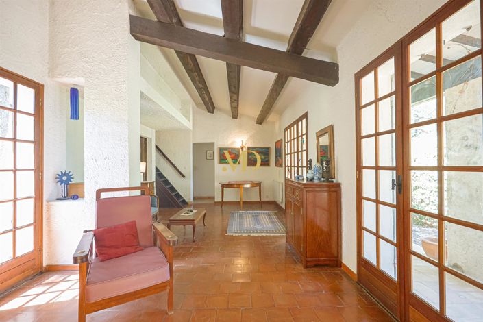 Image No.20-4 Bed House for sale