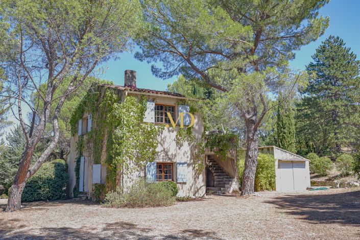 Image No.3-4 Bed House for sale