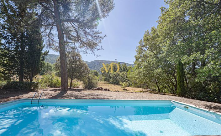 Image No.8-4 Bed House for sale