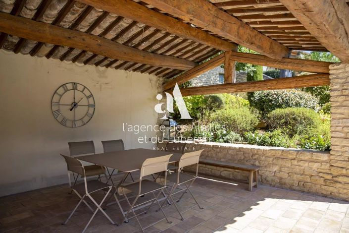 Image No.20-5 Bed House for sale