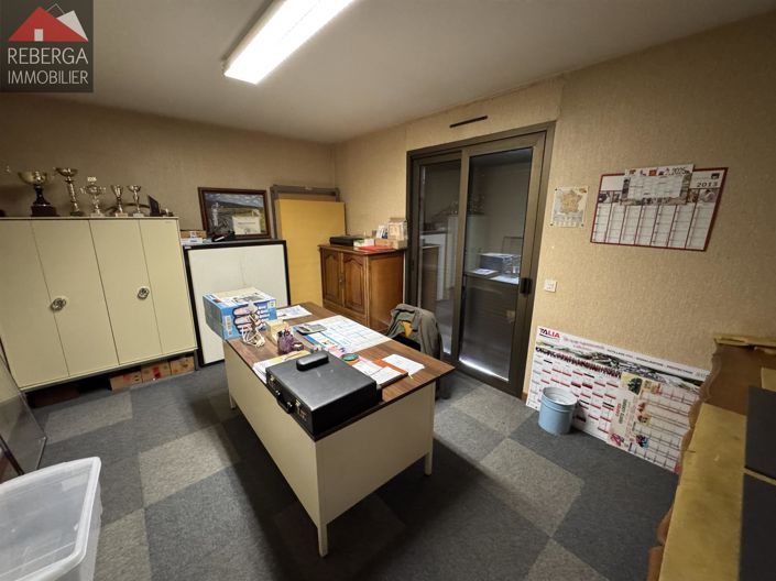 Image No.21-4 Bed House for sale