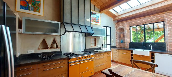 Image No.28-4 Bed House for sale