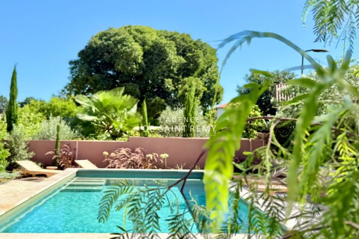 Image No.3-4 Bed House for sale