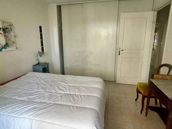 Image No.12-Apartment for sale