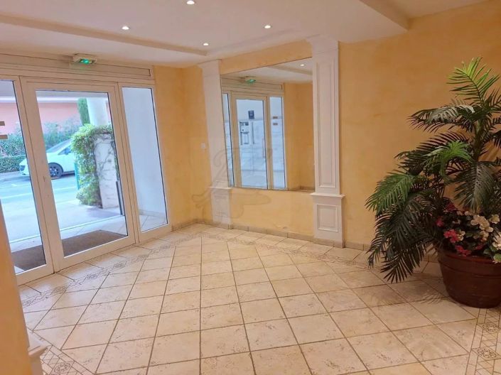 Image No.20-Apartment for sale