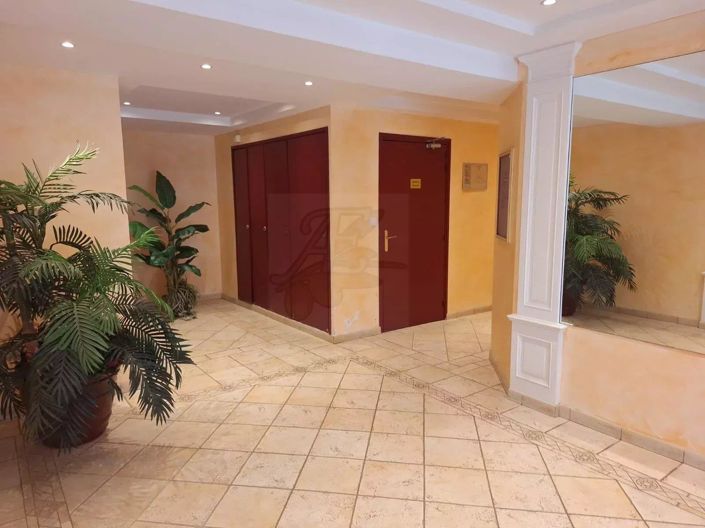 Image No.21-Apartment for sale