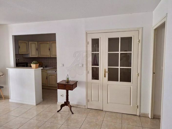 Image No.4-Apartment for sale