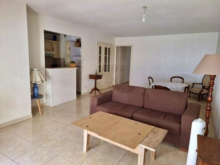 Image No.8-Apartment for sale