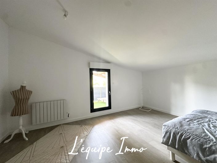 Image No.11-4 Bed House for sale