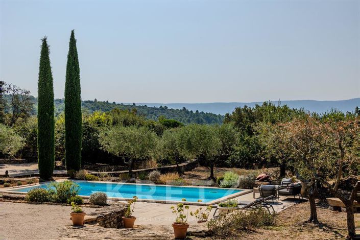 Image No.2-Maison de 5 chambres à vendre à Gordes