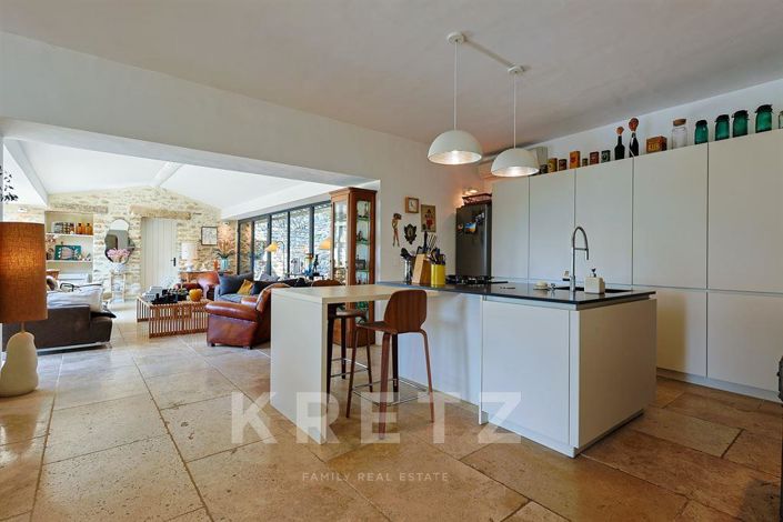 Image No.23-5 Bed House for sale