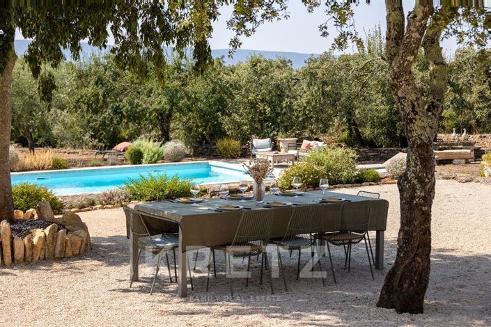 Image No.7-Maison de 5 chambres à vendre à Gordes