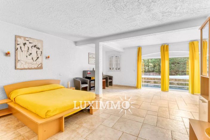 Image No.10-Maison de 6 chambres à vendre à Mandelieu-la-Napoule