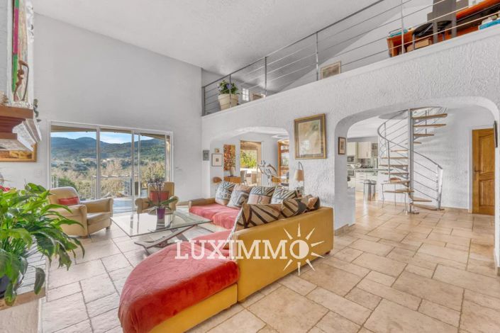 Image No.4-Maison de 6 chambres à vendre à Mandelieu-la-Napoule