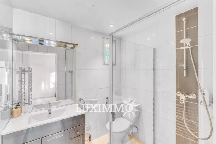 Image No.9-Maison de 6 chambres à vendre à Mandelieu-la-Napoule