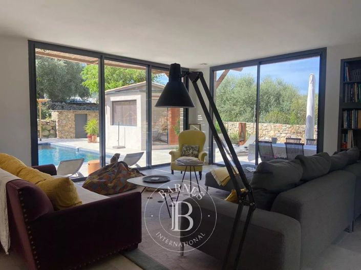 Image No.3-Maison de 5 chambres à vendre à Calvi