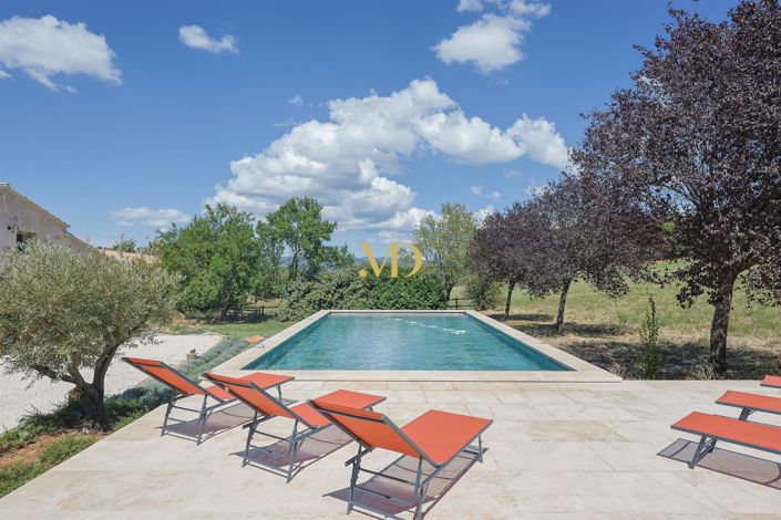 Image No.10-Maison de 5 chambres à vendre à Simiane-la-Rotonde