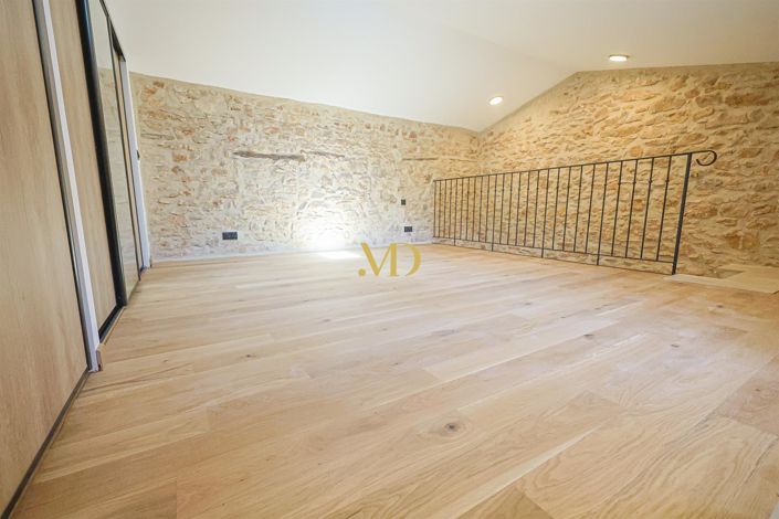 Image No.27-Maison de 5 chambres à vendre à Simiane-la-Rotonde