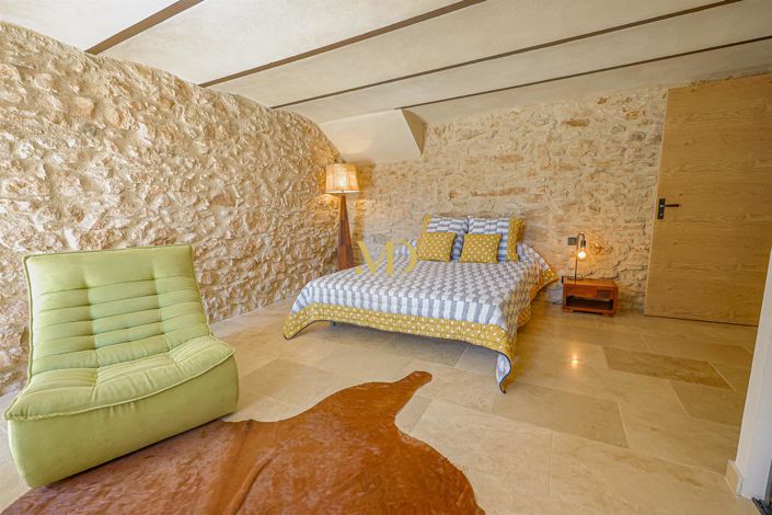 Image No.38-Maison de 5 chambres à vendre à Simiane-la-Rotonde