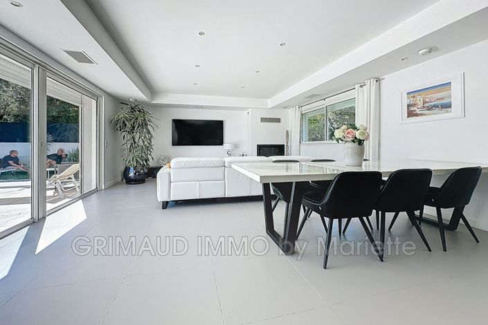 Image No.10-Maison de 4 chambres à vendre à Sainte-Maxime