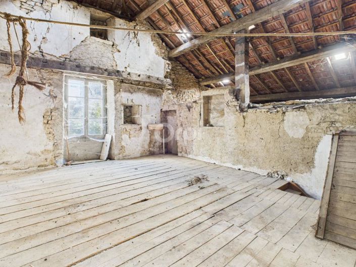 Image No.9-2 Bed House for sale