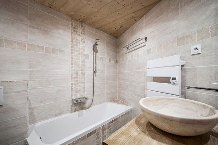 Image No.17-6 Bed Apartment for sale