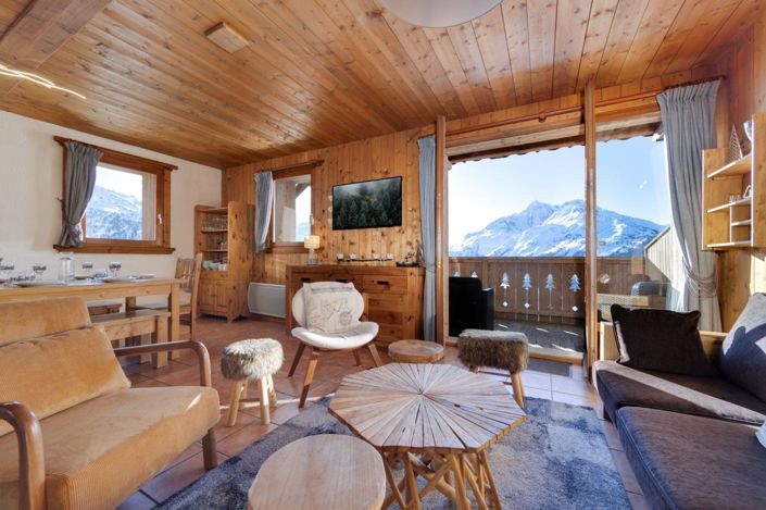 Image No.1-6 Bed Apartment for sale