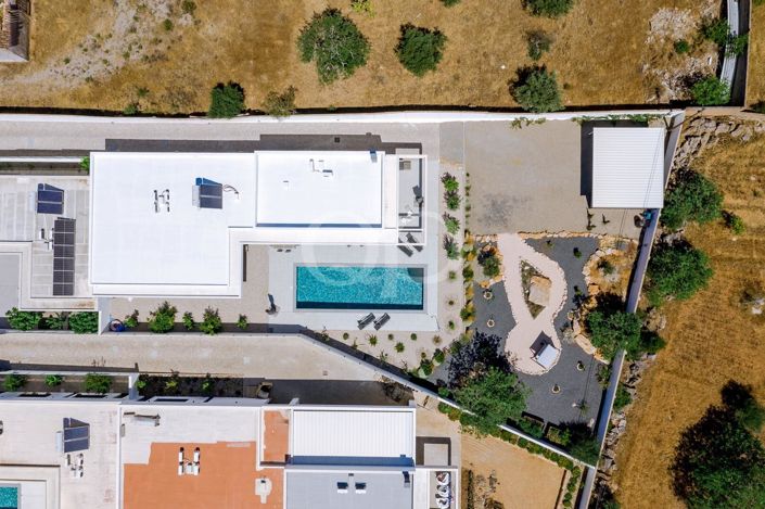 Image No.45-4 Bed House for sale