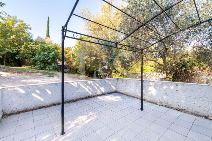 Image No.16-5 Bed House for sale