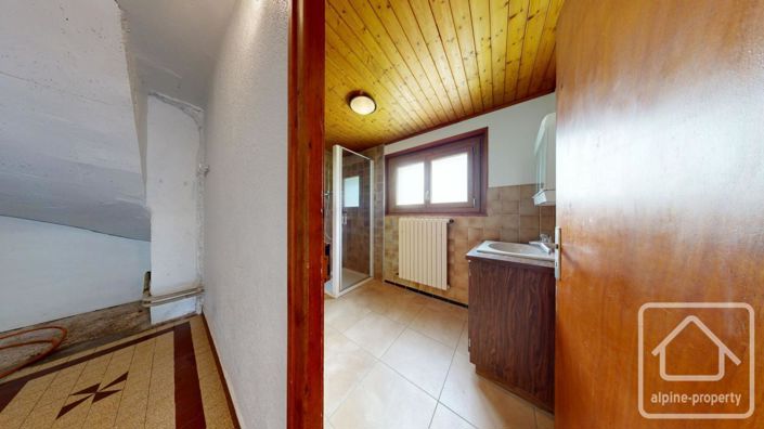 Image No.21-House for sale