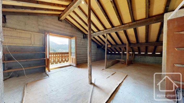 Image No.24-House for sale