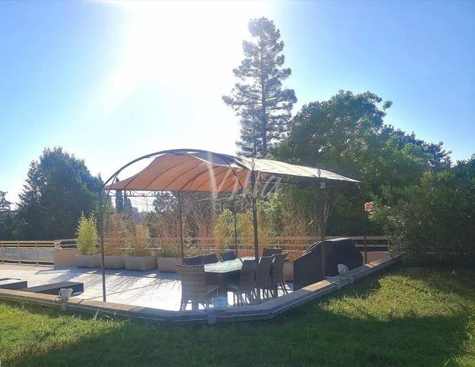 Image No.11-3 Bed Apartment for sale