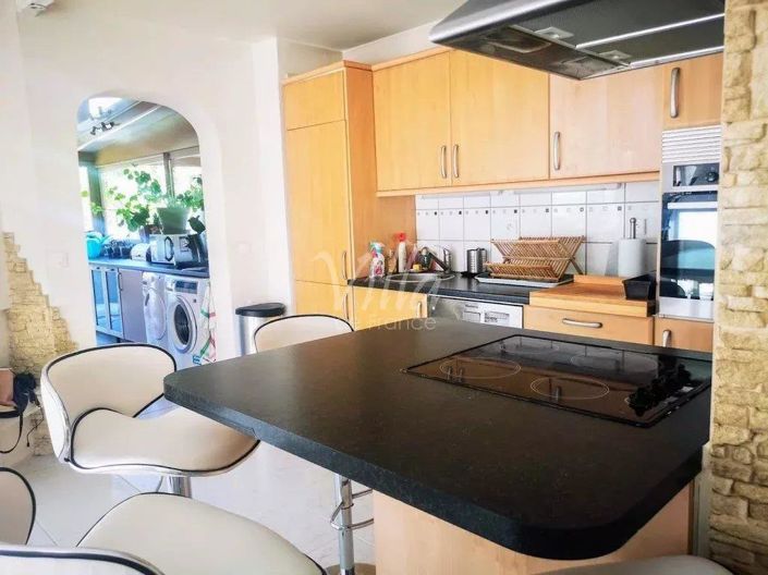 Image No.3-3 Bed Apartment for sale