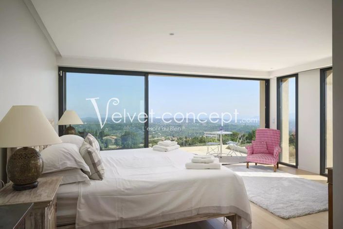 Image No.14-6 Bed House for sale