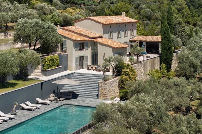 Image No.1-6 Bed House for sale