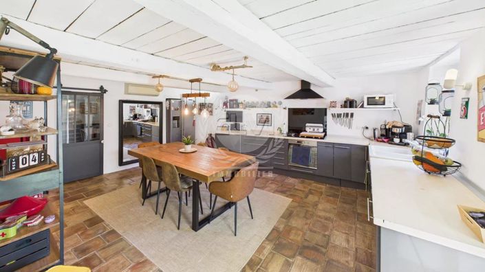 Image No.4-4 Bed House for sale