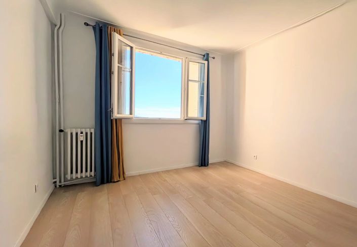 Image No.5-Appartement de 1 chambre à vendre à Cannes