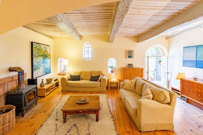 Image No.6-6 Bed House for sale