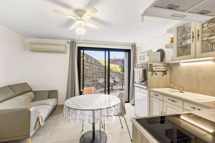 Image No.13-7 Bed House for sale