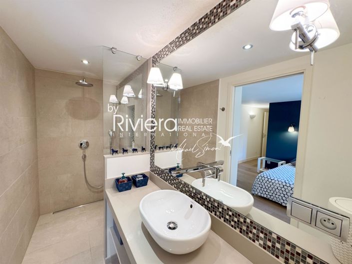 Image No.37-6 Bed House for sale