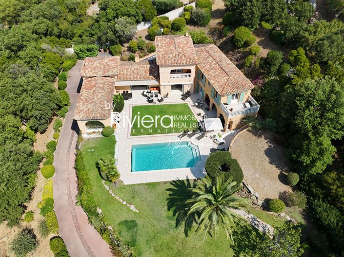 Image No.46-6 Bed House for sale