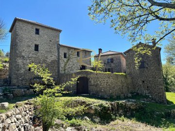 1 - Les Vans, House