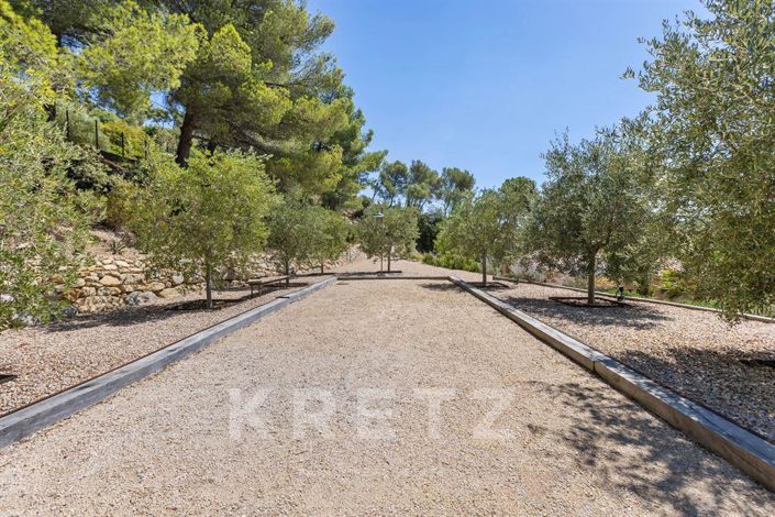 Image No.15-4 Bed House for sale