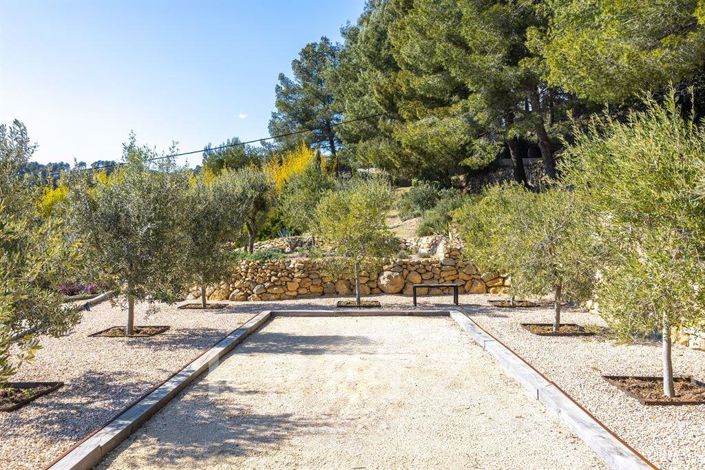 Image No.20-4 Bed House for sale